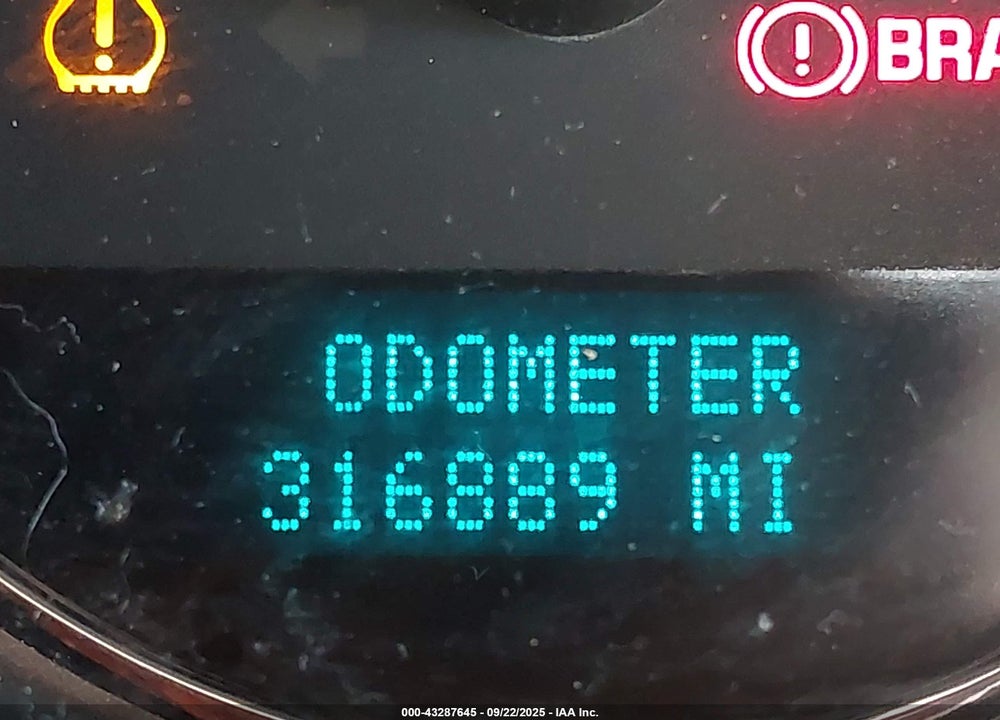 2007 CHEVROLET TAHOE LT VIN: 1GNFK130X7J120793