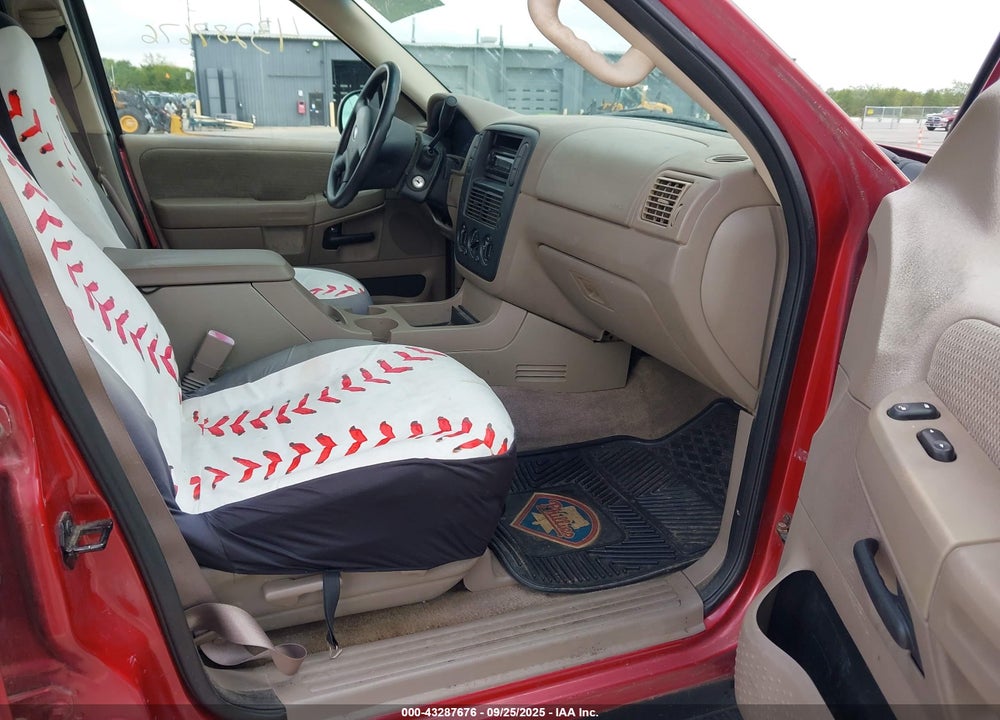 2002 FORD EXPLORER XLT VIN: 1FMZU73E82UA29491