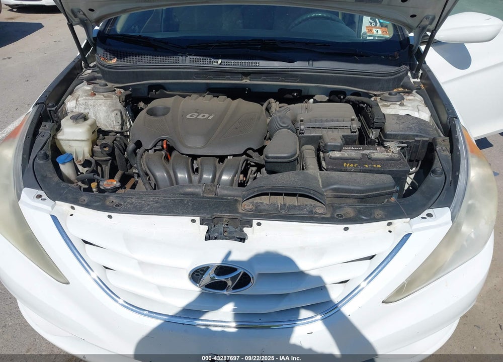 2011 HYUNDAI SONATA GLS VIN: 5NPEB4AC3BH243985