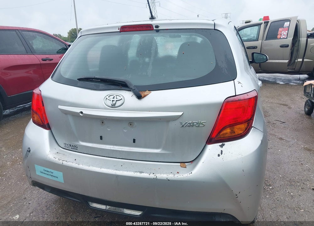 2015 TOYOTA YARIS VIN: VNKKTUD34FA033525
