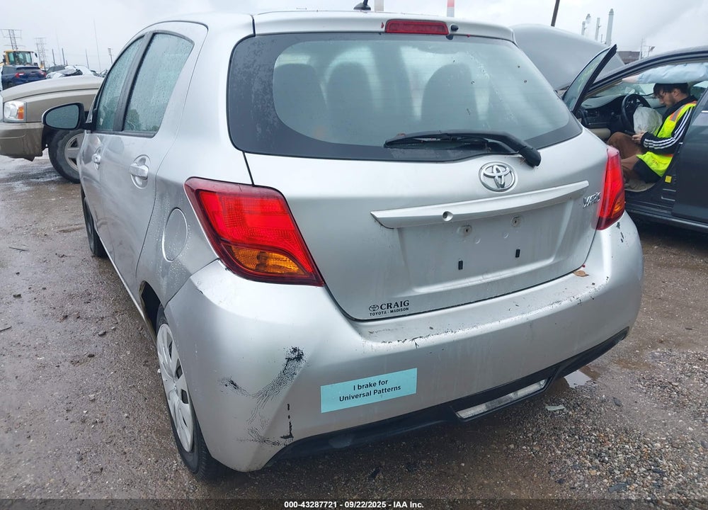 2015 TOYOTA YARIS VIN: VNKKTUD34FA033525