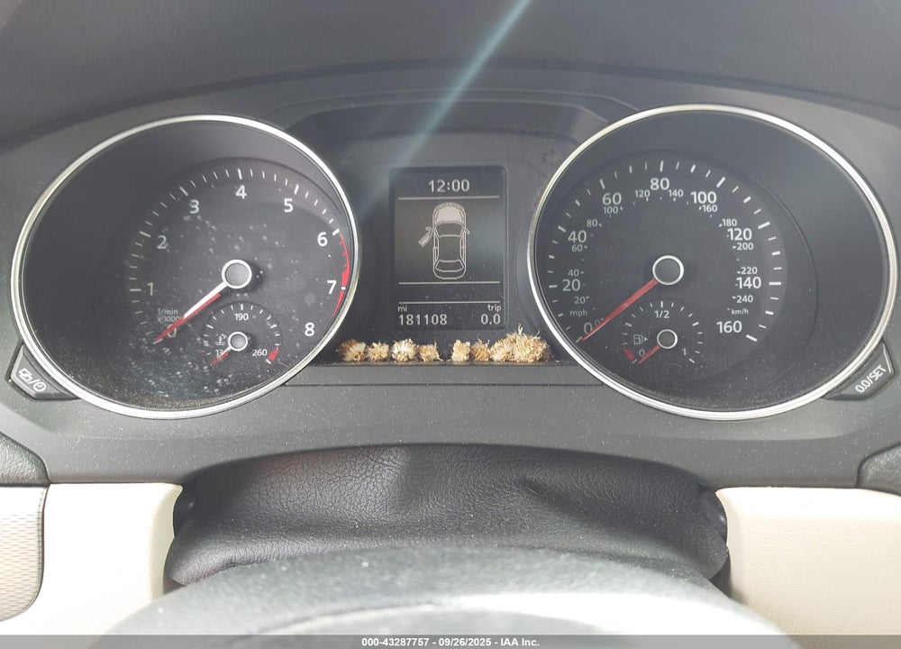 2018 VOLKSWAGEN JETTA VIN: 3VWDB7AJ5JM263592