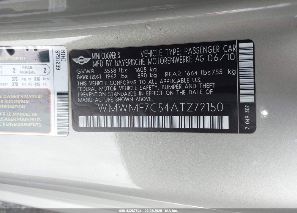 2010 MINI COOPER VIN: WMWMF7C54ATZ72150