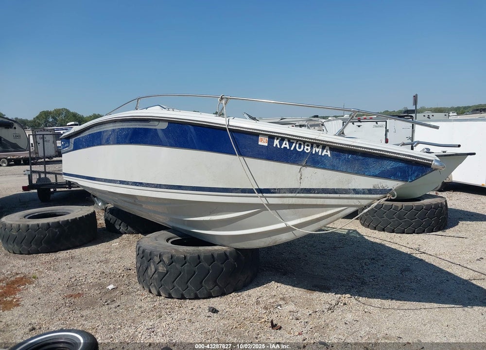 1986 CELEBRITY BOAT VIN: CYG18970L586
