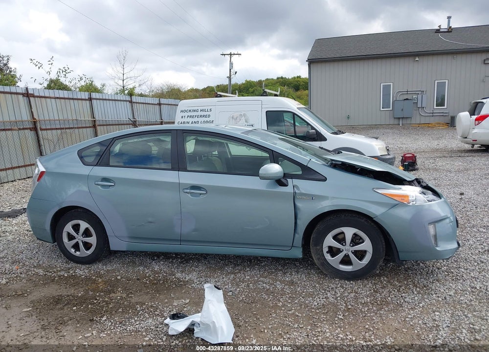 2015 TOYOTA PRIUS VIN: JTDKN3DU6F1978546