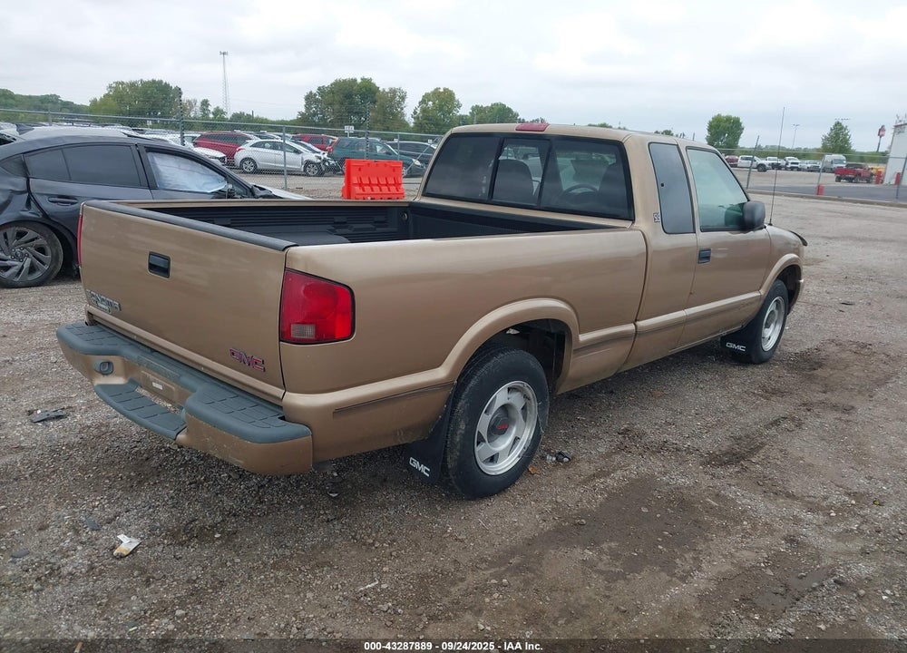 1999 GMC SONOMA SLS VIN: 1GTCS1946X8512036