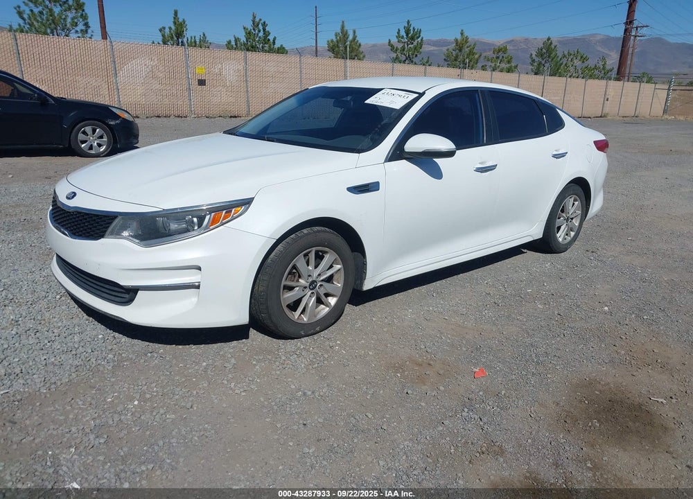 2016 KIA OPTIMA LX VIN: 5XXGT4L3XGG025600