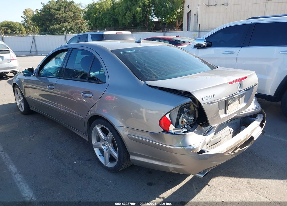 2009 MERCEDES-BENZ E-CLASS VIN: WDBUF56X09B371421