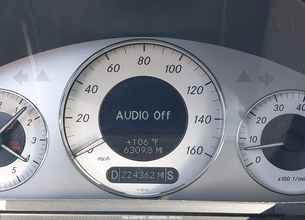 2009 MERCEDES-BENZ E-CLASS VIN: WDBUF56X09B371421