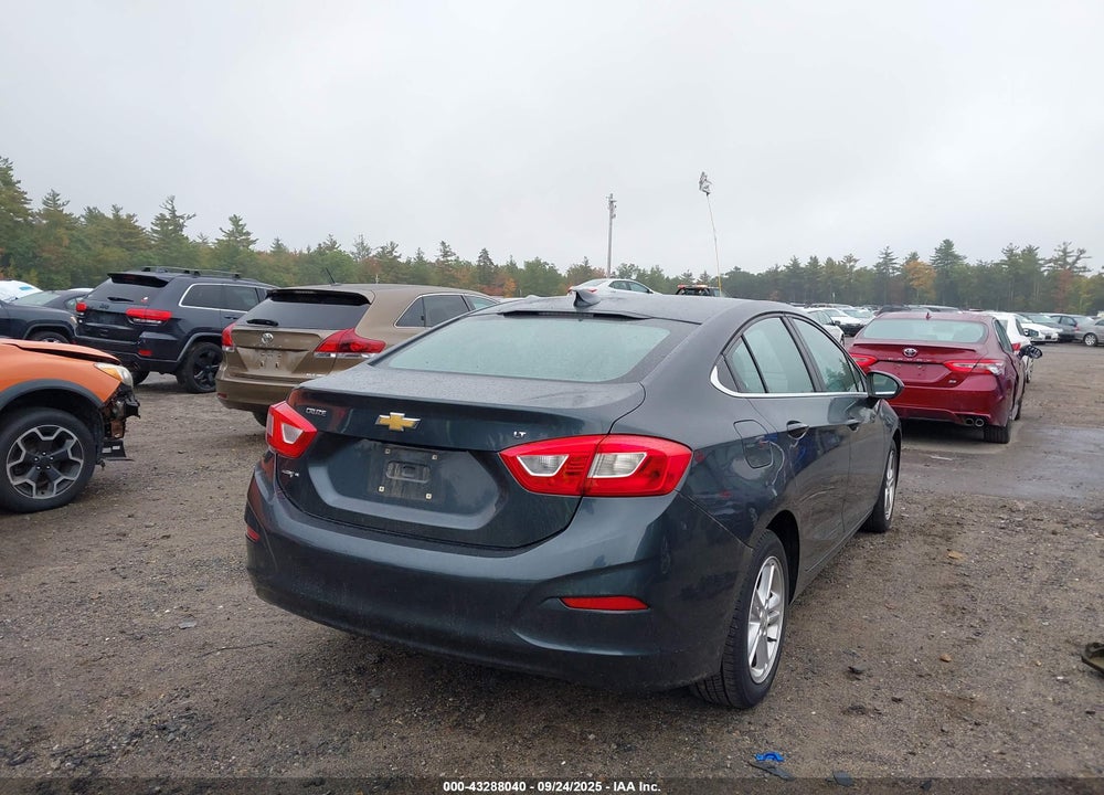 2017 CHEVROLET CRUZE VIN: 1G1BE5SMXH7199755