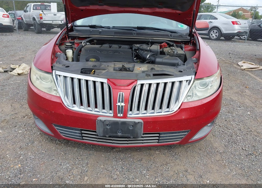 2009 LINCOLN MKS VIN: 1LNHM93R29G625621