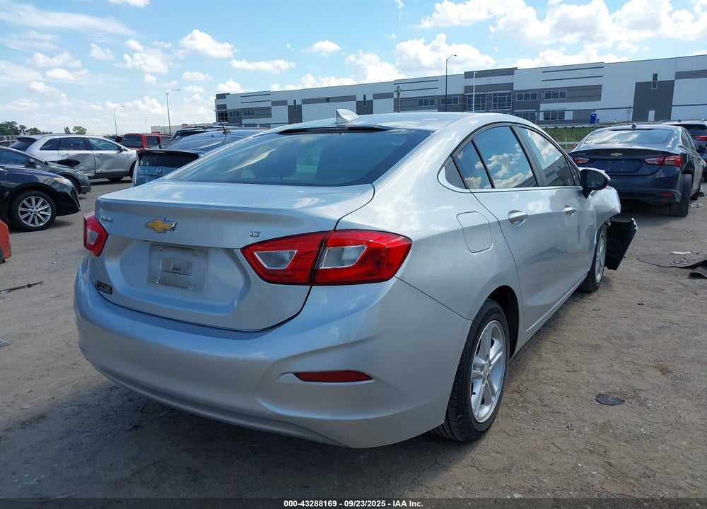 2018 CHEVROLET CRUZE LT AUTO VIN: 1G1BE5SMXJ7154272