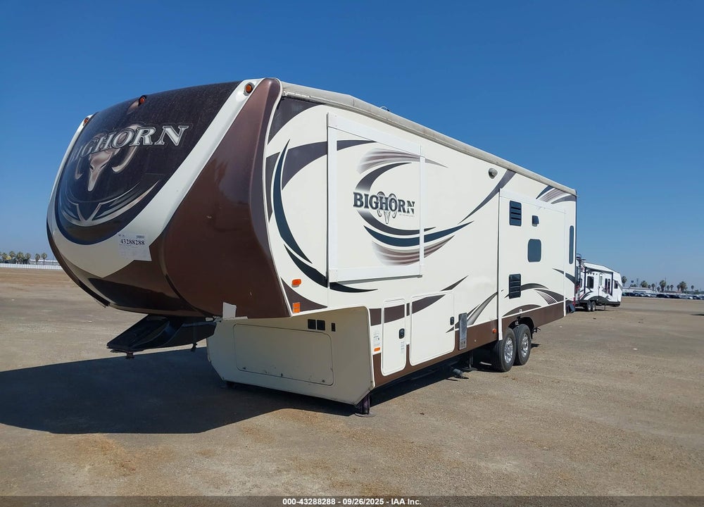 2014 HEARTLAND RVS BIGHORN SERIES M-316 VIN: 5SFBG3725EE279904