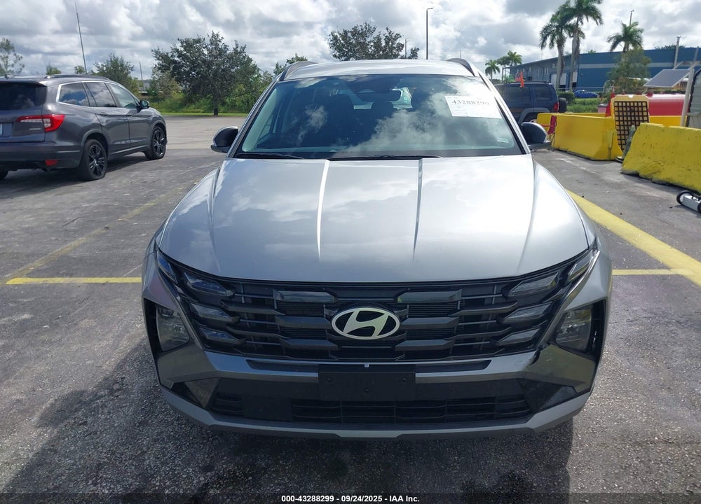 2025 HYUNDAI TUCSON VIN: 5NMJB3DE0SH557984