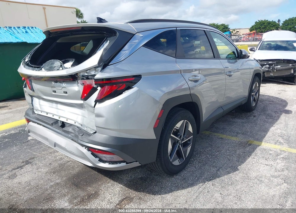 2025 HYUNDAI TUCSON VIN: 5NMJB3DE0SH557984