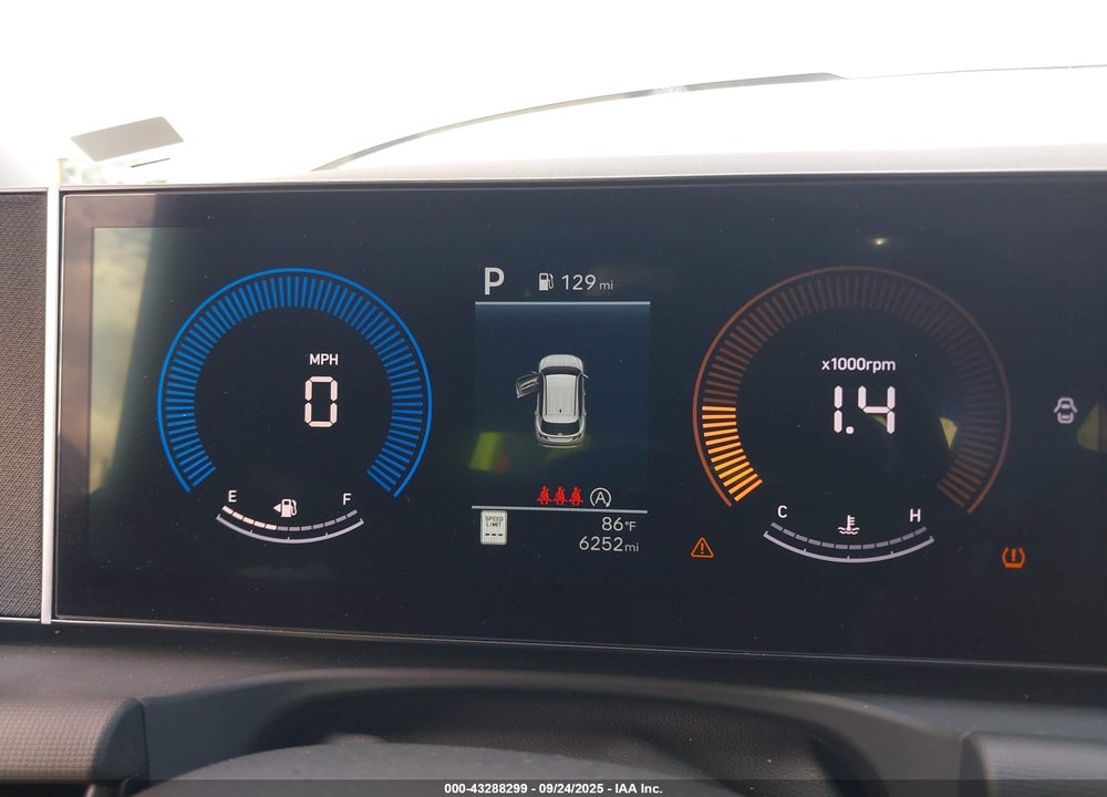 2025 HYUNDAI TUCSON VIN: 5NMJB3DE0SH557984