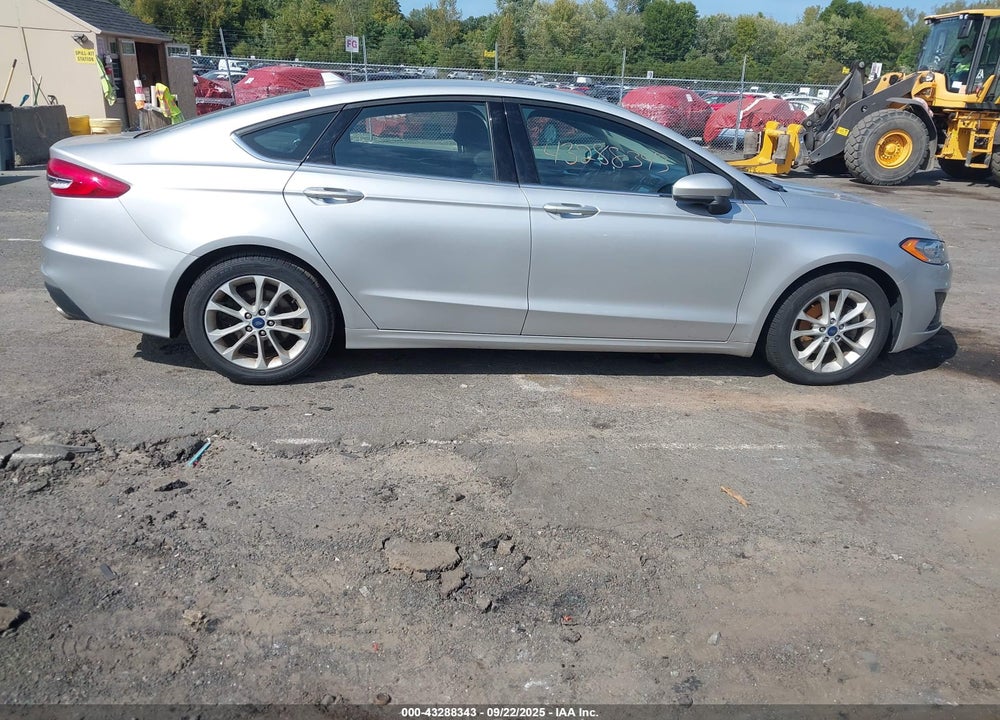 2019 FORD FUSION VIN: 3FA6P0HD5KR128532