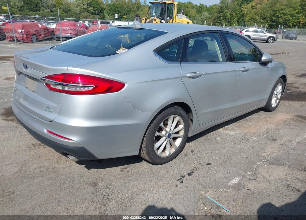 2019 FORD FUSION VIN: 3FA6P0HD5KR128532