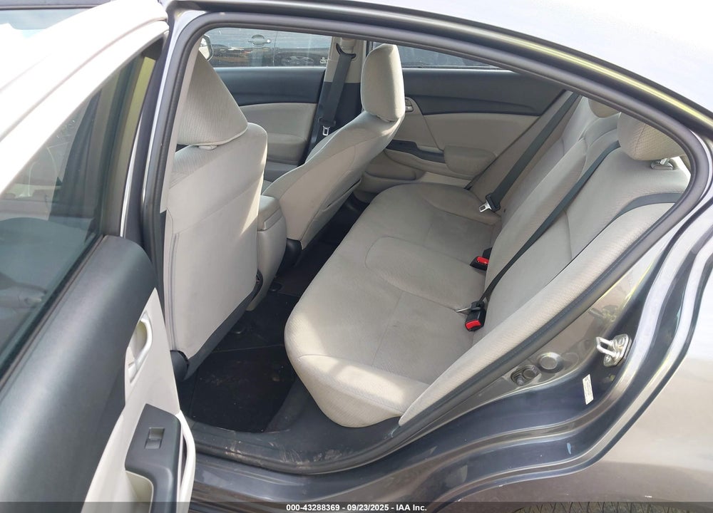 2013 HONDA CIVIC LX VIN: 19XFB2F51DE273867