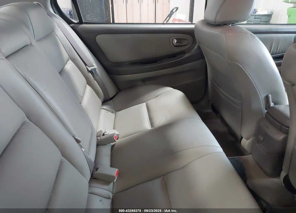 2002 NISSAN MAXIMA SE VIN: JN1DA31A62T315512
