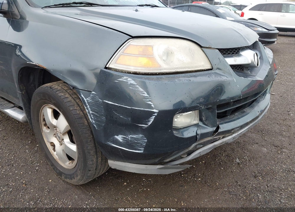 2005 ACURA MDX VIN: 2HNYD18235H538112