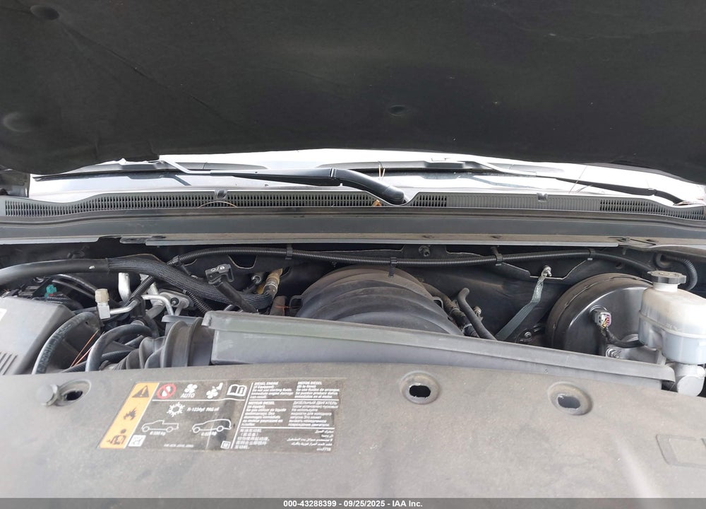 2019 CHEVROLET TAHOE LT VIN: 1GNSCBKC0KR138629