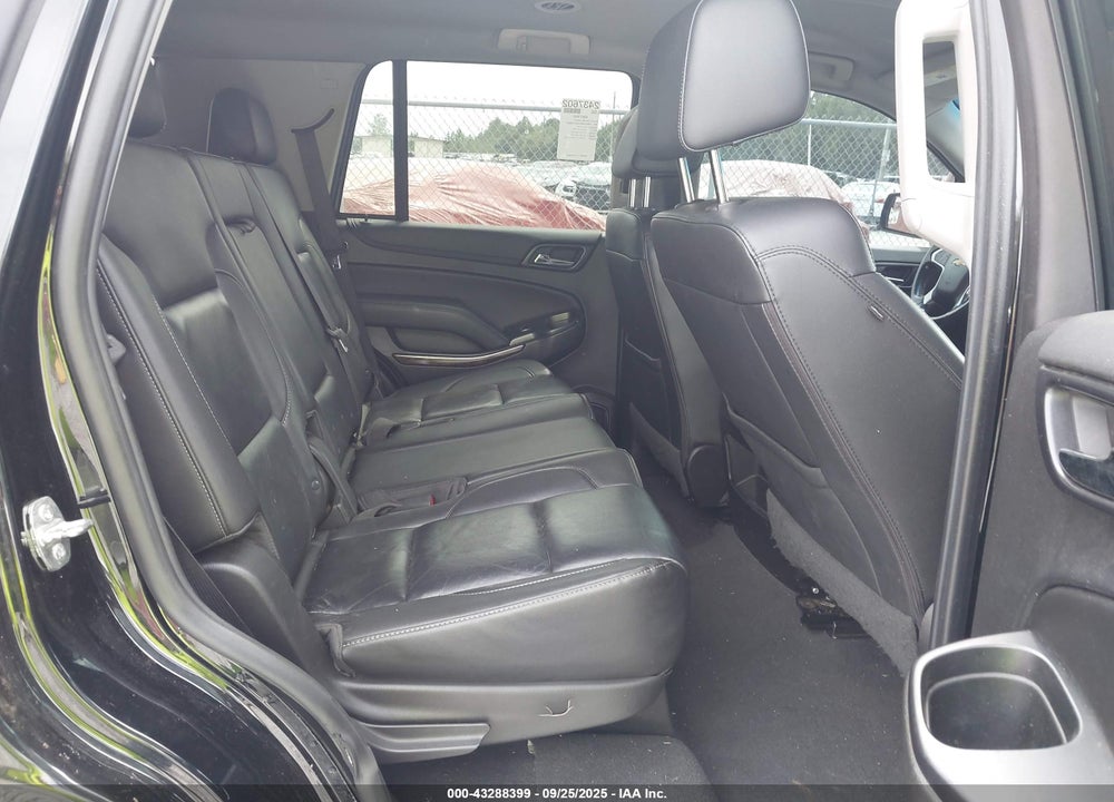 2019 CHEVROLET TAHOE LT VIN: 1GNSCBKC0KR138629