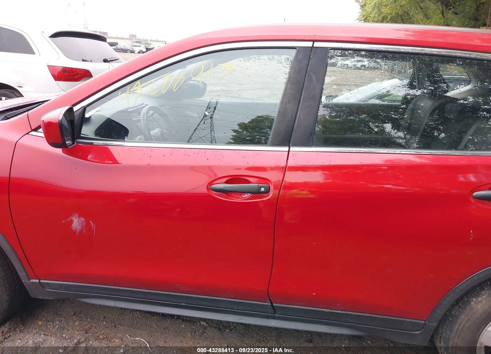 2017 NISSAN ROGUE SPORT VIN: JN8AT2MT2HW393797