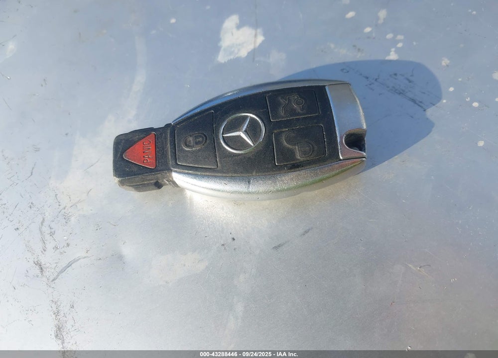 2011 MERCEDES-BENZ C CLASS VIN: WDDGF5EB0BR172392