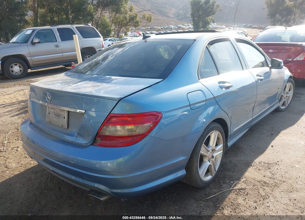 2011 MERCEDES-BENZ C CLASS VIN: WDDGF5EB0BR172392