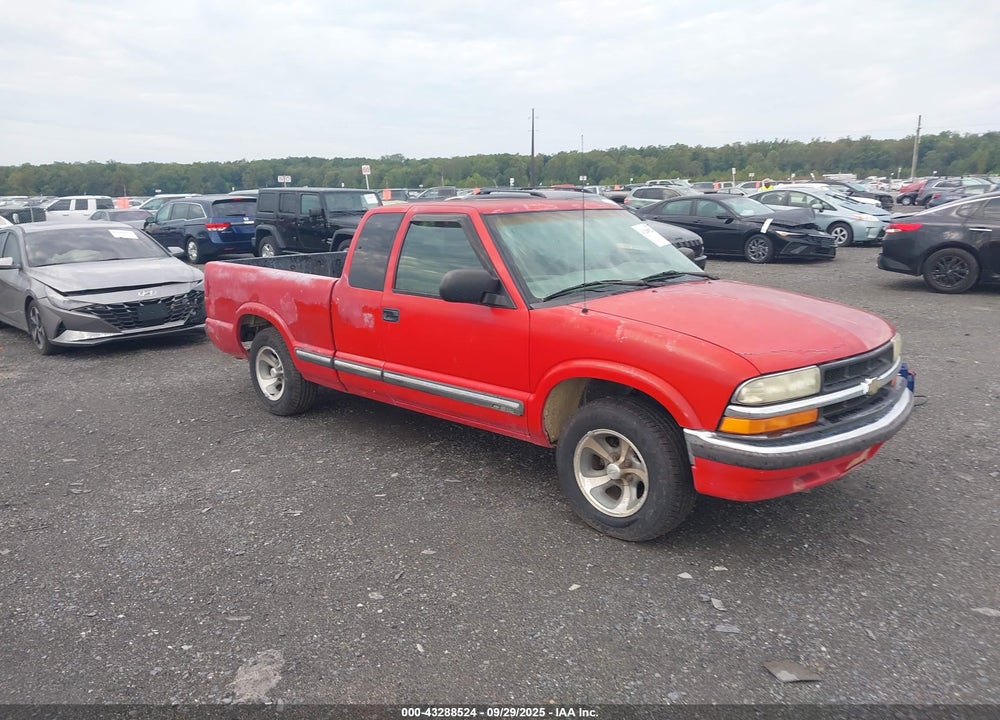 2003 CHEVROLET S-10 LS VIN: 1GCCS19X238174686