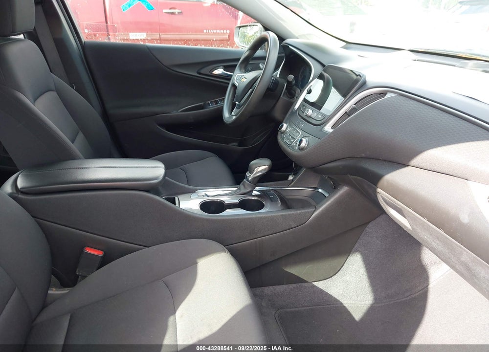 2022 CHEVROLET MALIBU VIN: 1G1ZD5ST6NF141488