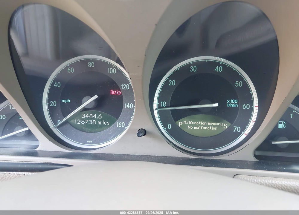 2003 MERCEDES-BENZ SL 500 VIN: WDBSK75F63F058929