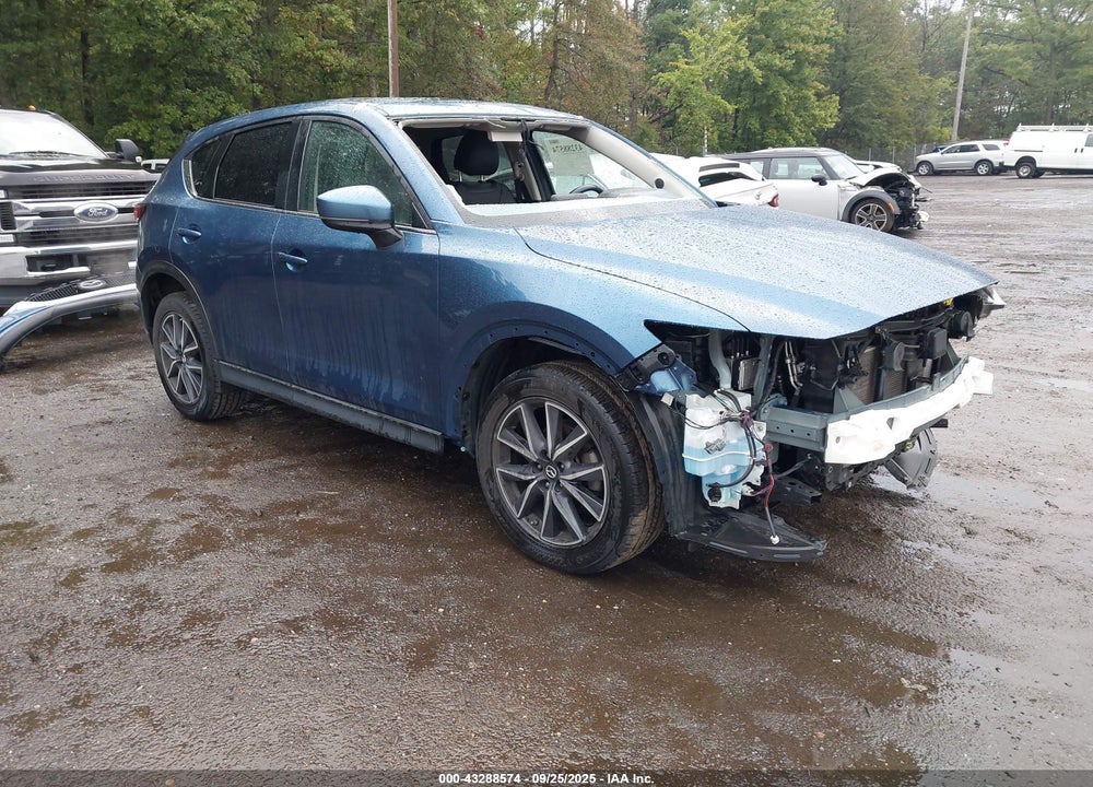 2018 MAZDA CX-5 TOURING VIN: JM3KFBCM0J0453707
