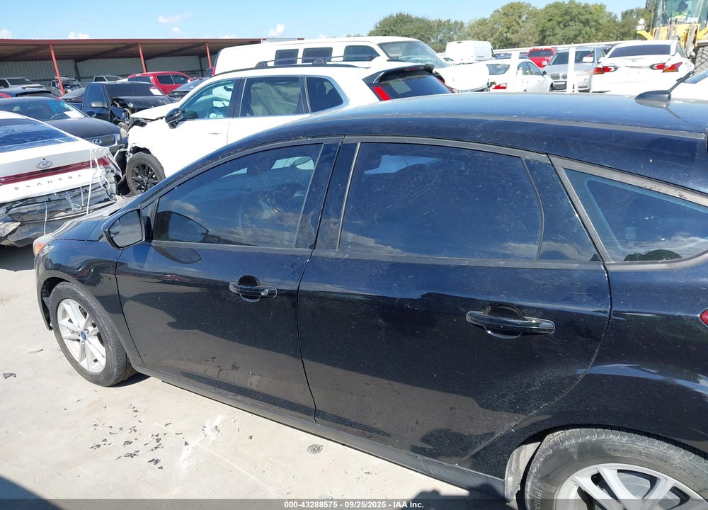 2018 FORD FOCUS SE VIN: 1FADP3K24JL240090
