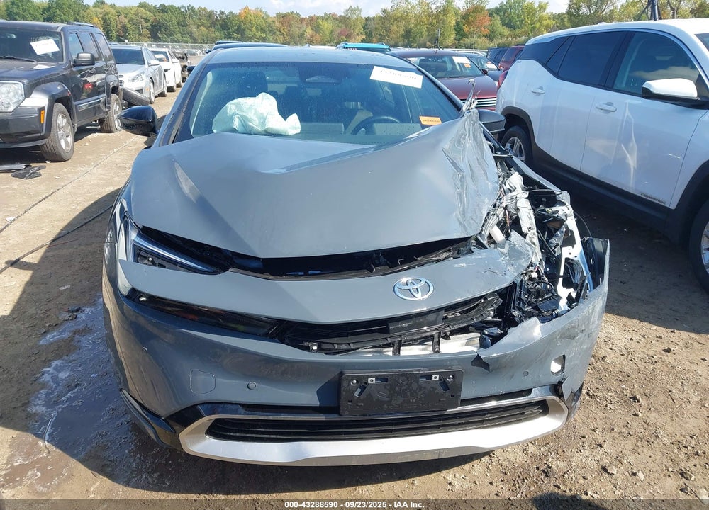 2024 TOYOTA PRIUS PRIME VIN: JTDACACU1R3014310