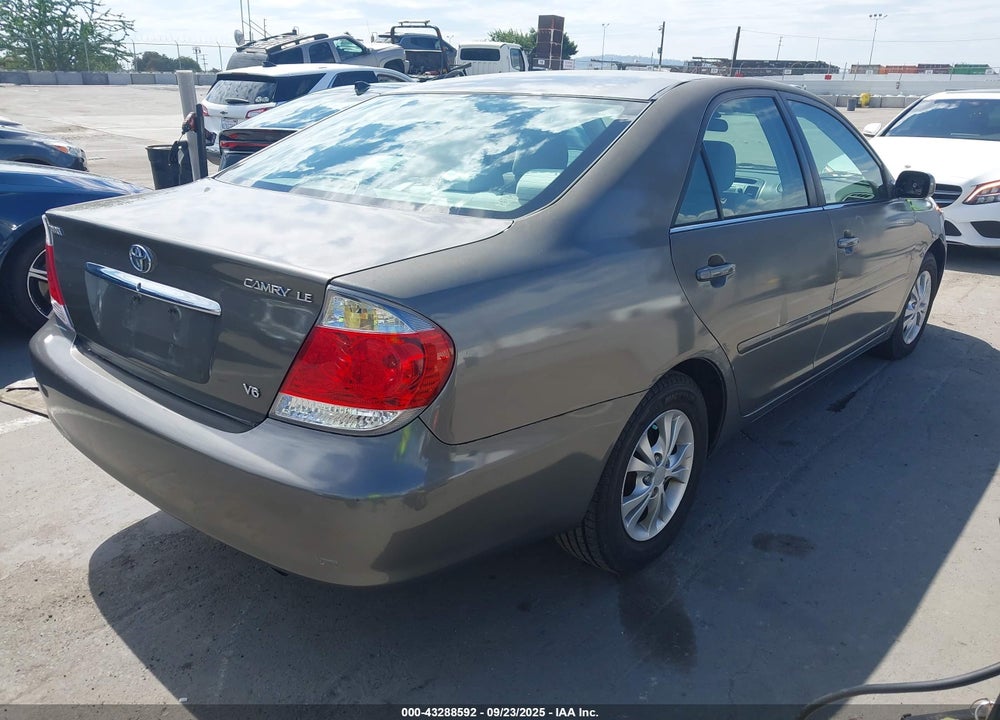 2005 TOYOTA CAMRY LE V6 VIN: 4T1BF32K25U595582