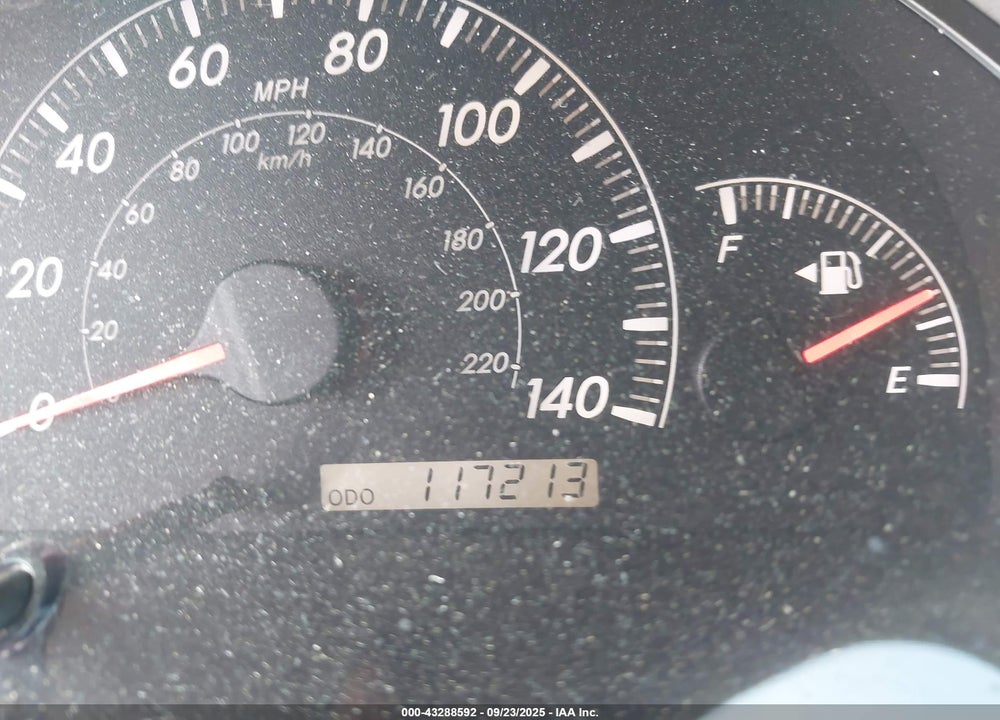 2005 TOYOTA CAMRY LE V6 VIN: 4T1BF32K25U595582