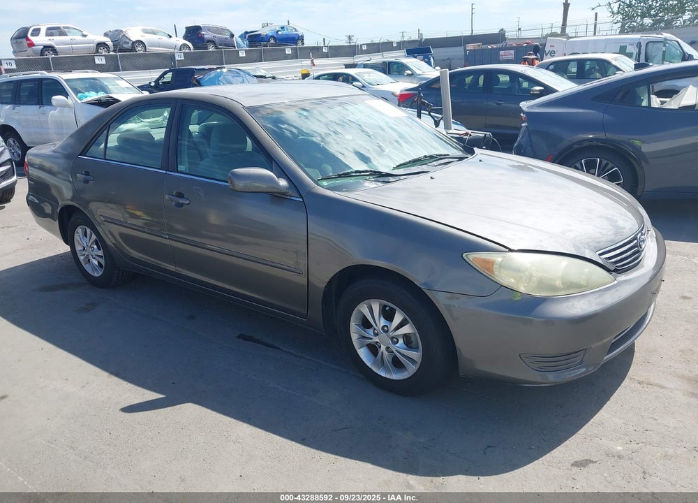 2005 TOYOTA CAMRY LE V6 VIN: 4T1BF32K25U595582
