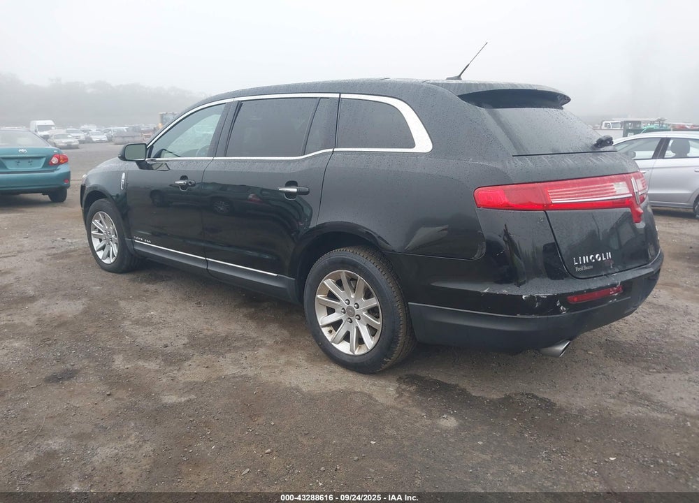 2018 LINCOLN MKT LIVERY VIN: 2LMHJ5NK8JBL02398