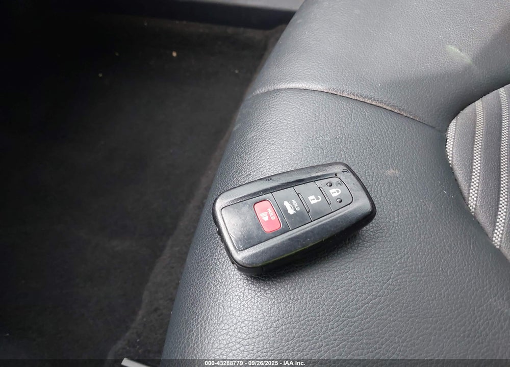 2020 TOYOTA CAMRY VIN: 4T1G31AK2LU542169