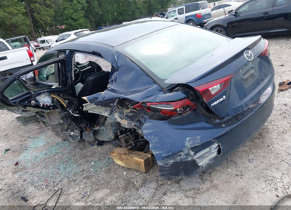 2018 MAZDA 3 VIN: 3MZBN1V32JM230931
