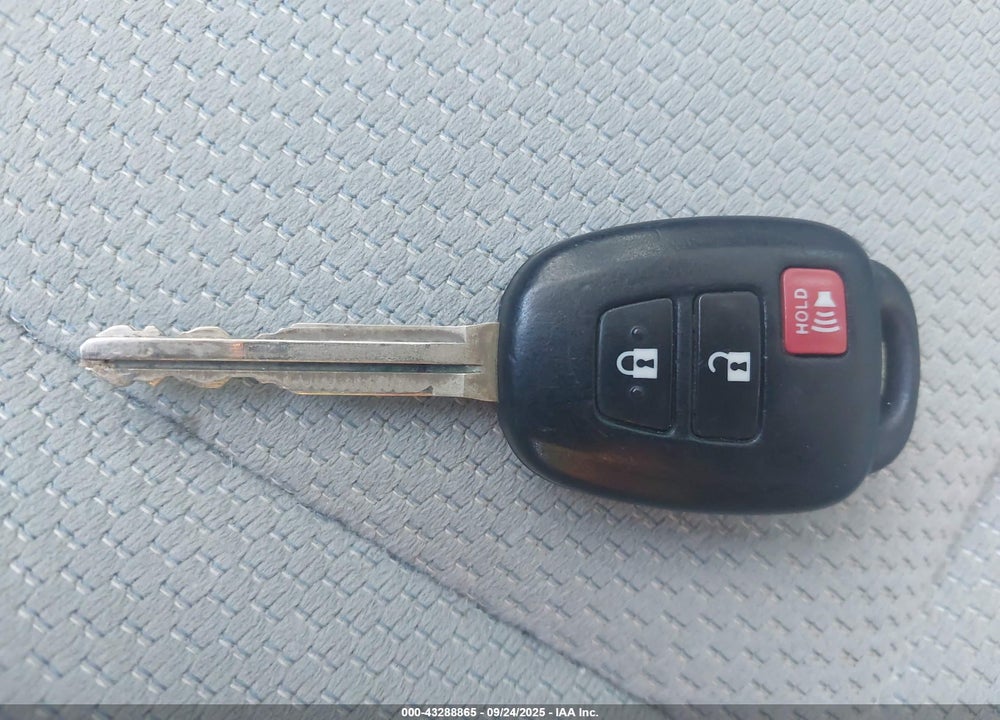 2013 TOYOTA PRIUS C ONE VIN: JTDKDTB38D1542629