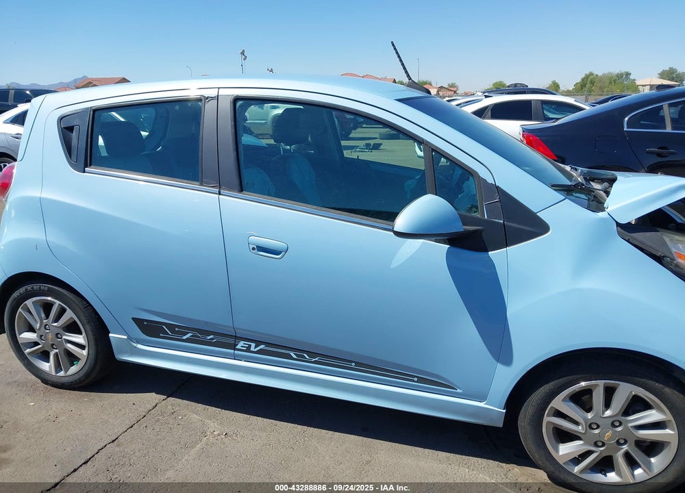 2014 CHEVROLET SPARK EV 1LT VIN: KL8CK6S01EC400140