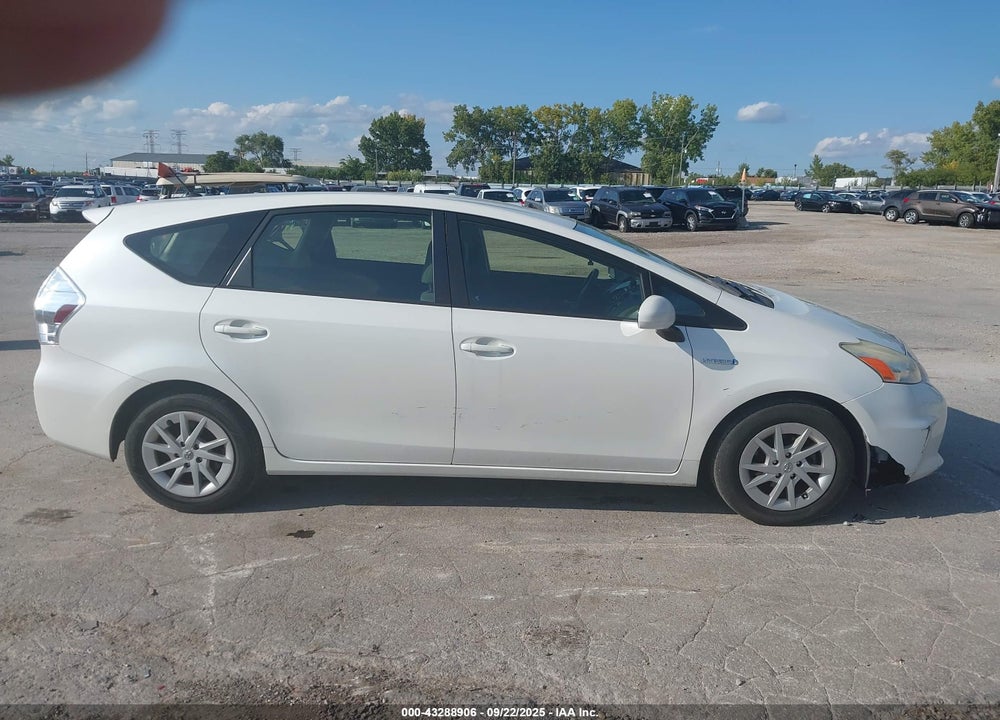 2014 TOYOTA PRIUS V TWO VIN: JTDZN3EU0E3308457
