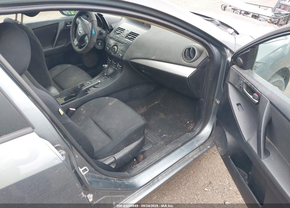 2012 MAZDA 3 I TOURING VIN: JM1BL1V70C1558473