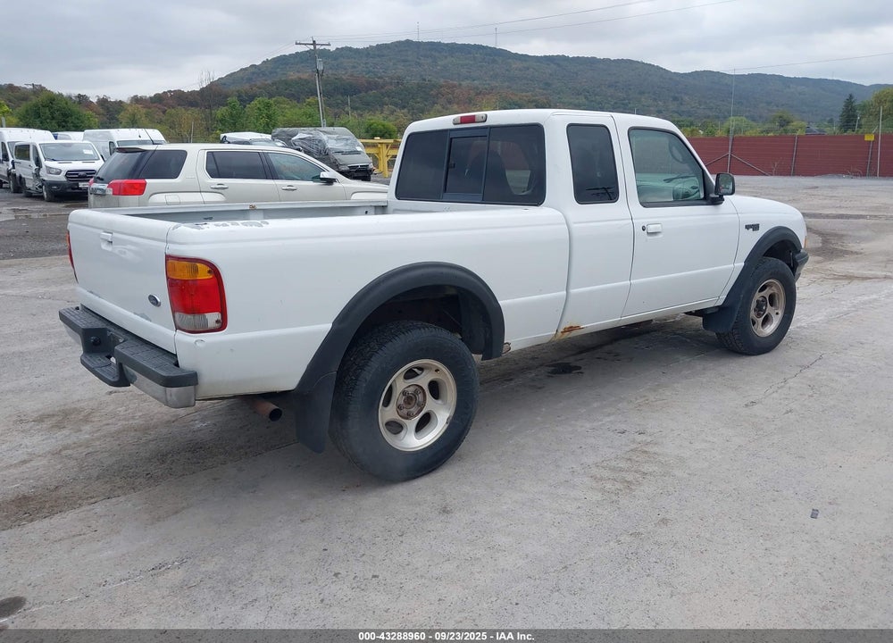 1998 FORD RANGER SPLASH/XL/XLT VIN: 1FTZR15U8WTA52238