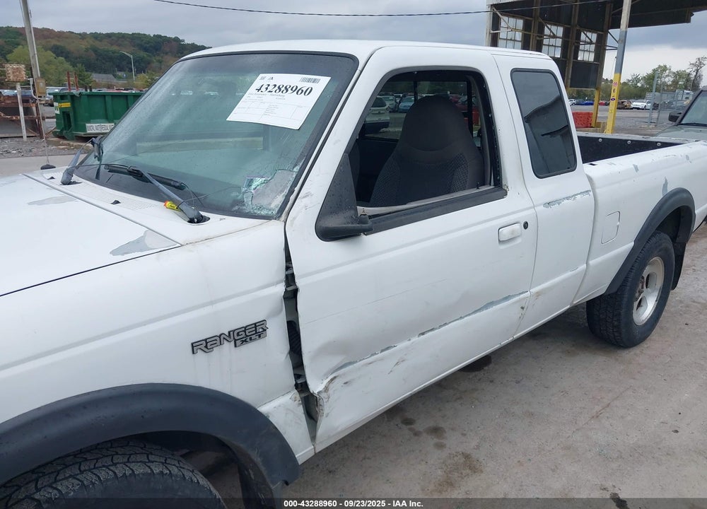 1998 FORD RANGER SPLASH/XL/XLT VIN: 1FTZR15U8WTA52238