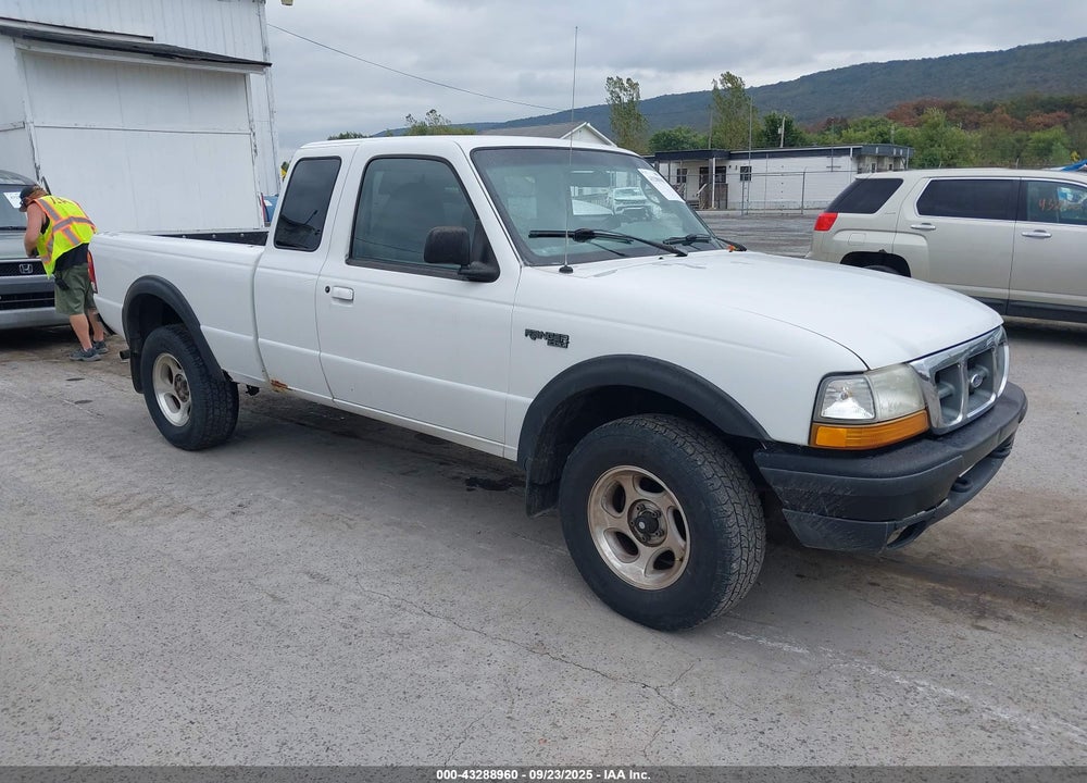 1998 FORD RANGER SPLASH/XL/XLT VIN: 1FTZR15U8WTA52238