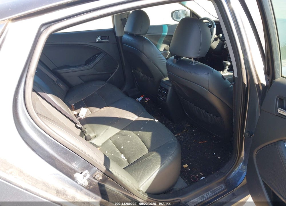 2014 KIA OPTIMA HYBRID EX VIN: KNAGN4AD4E5065451